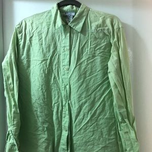 SOLD ❌ Lilly Pulitzer classic button-up ❌